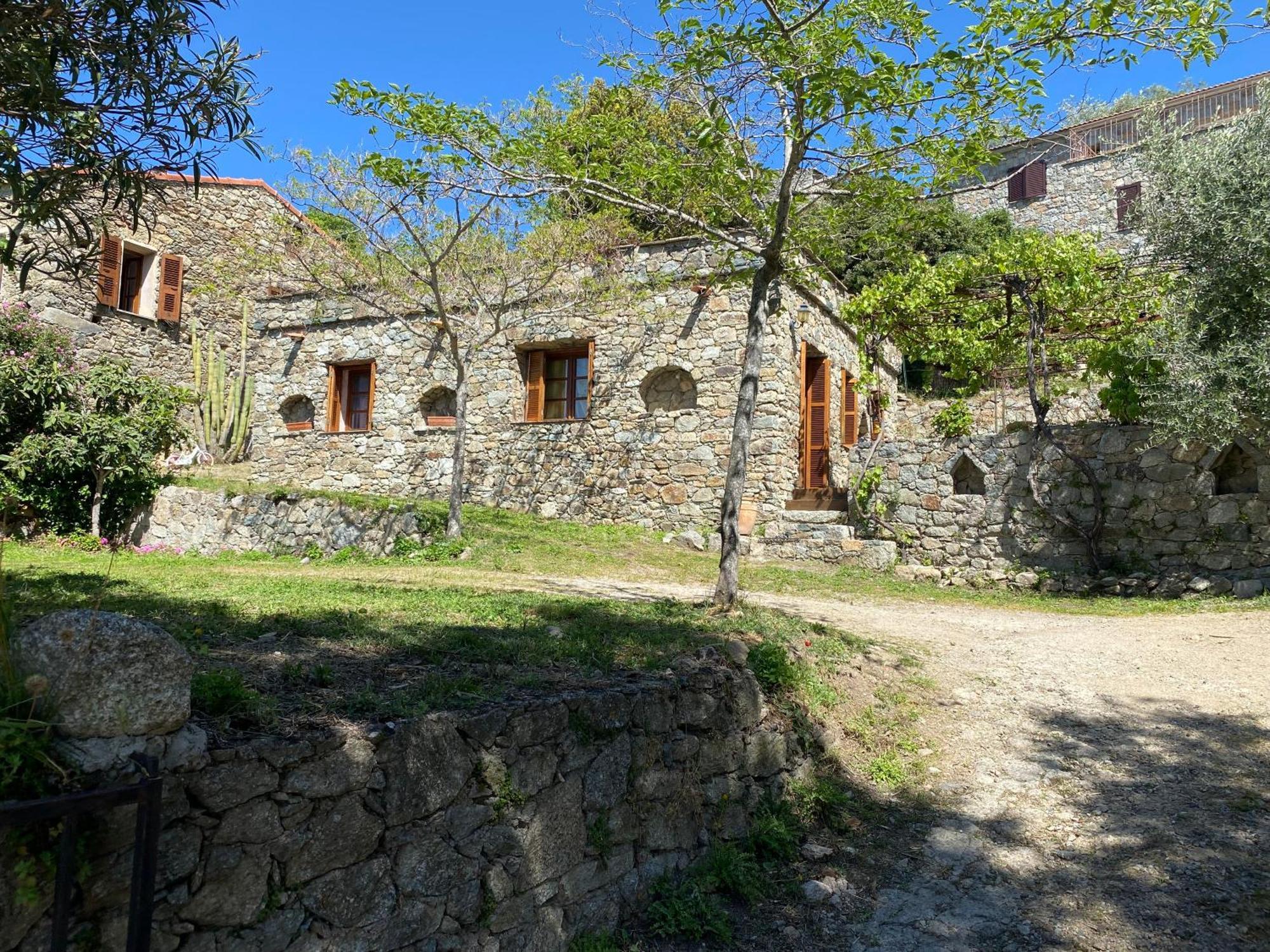 Residence Casa Di Roc Urtaca Екстериор снимка